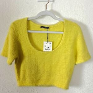 Zara Fuzzy Yellow Cropped Sweater Size Large NWT Scoop Neck Spring Faux Mohair